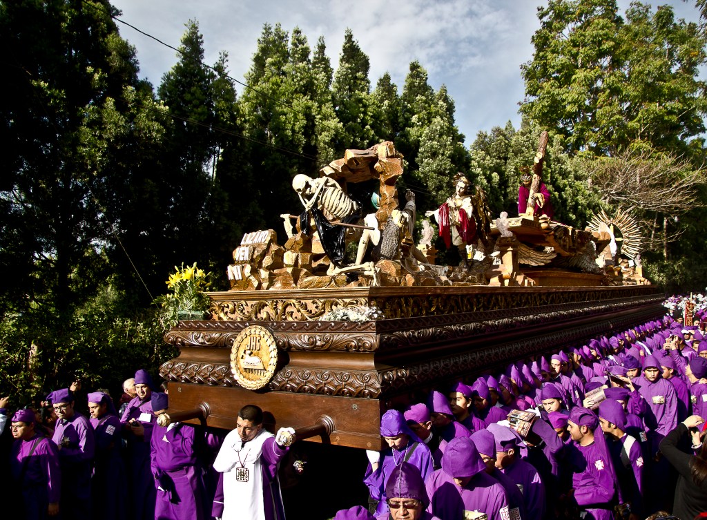 Semana Santa in Antigua Guatemala – a startling mix of religion and&nbsp;tradition